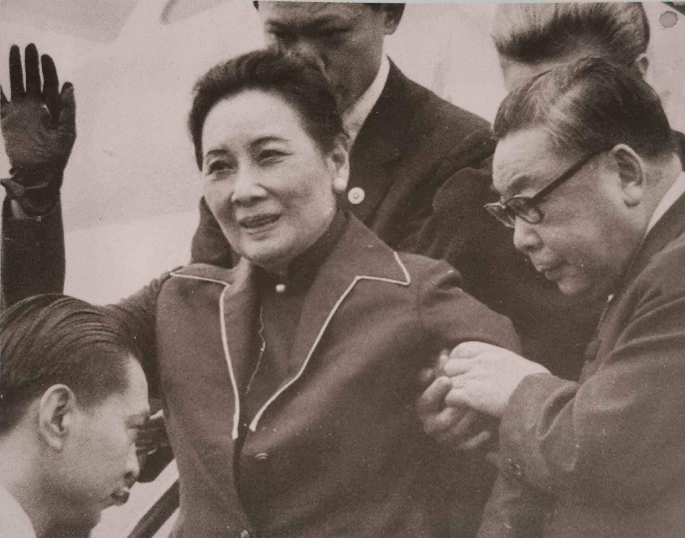 民国第一家族宋家三姐妹,民国第一家族宋氏三姐妹传奇故事