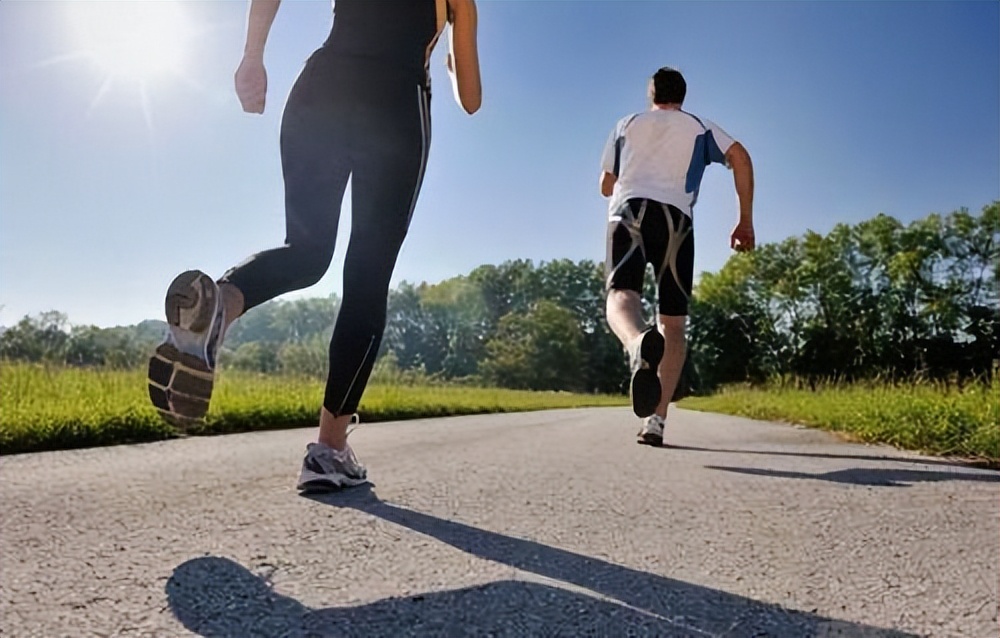 高尿酸是吃出来的少吃六种食物,高尿酸最怕六种食物