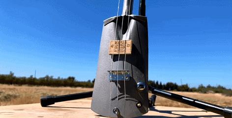 有多少老外买铁锹回家是为了当吉他弹？