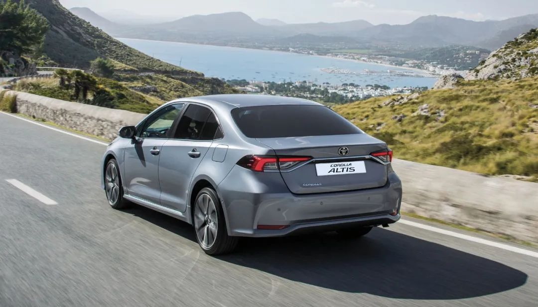 一张牌照多少钱,一张车牌多少钱