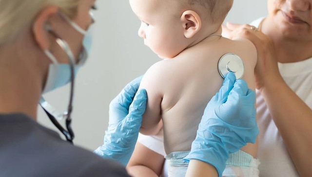 如何帮助宝宝分白天黑夜,如何让婴儿白天黑夜调整过来