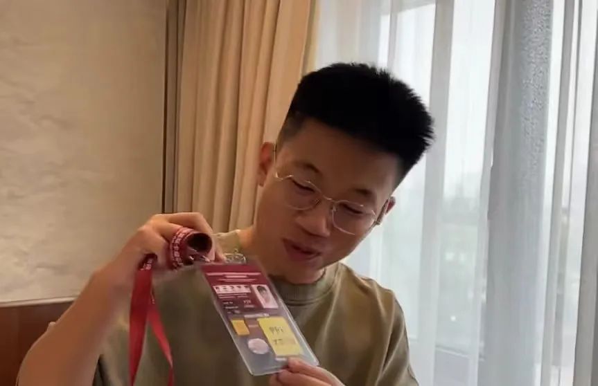 世界杯记者用什么相机,世界杯记者摄影器材