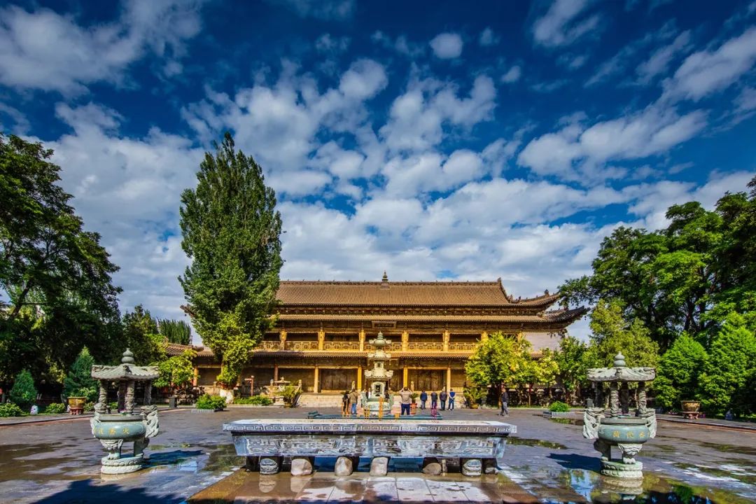 张掖大佛寺卧佛有多长,张掖大佛寺是不是世界文化遗产