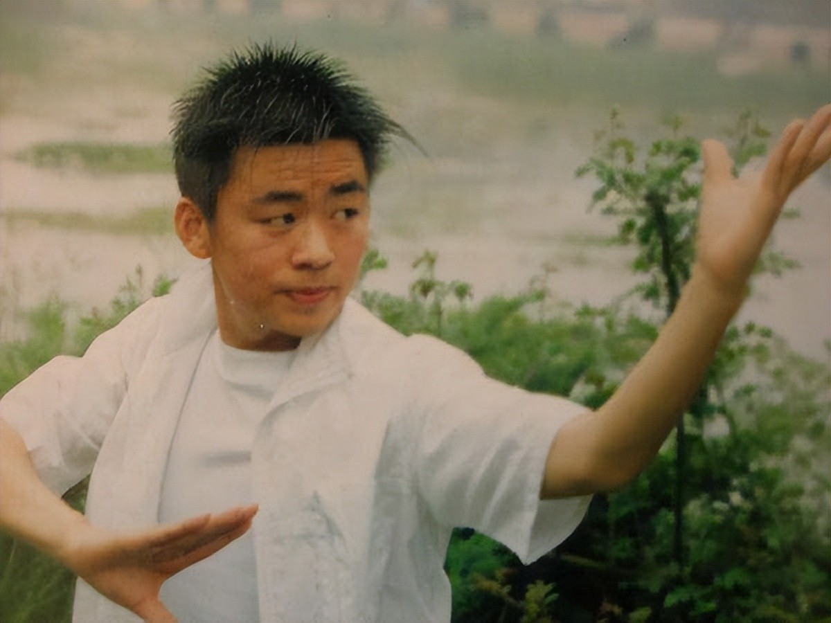 横店群演生活真实写照,实拍横店群演现状