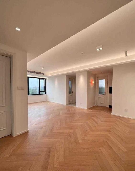 越来越多的人，喜欢上“家徒四壁风”？还不是因为穷！