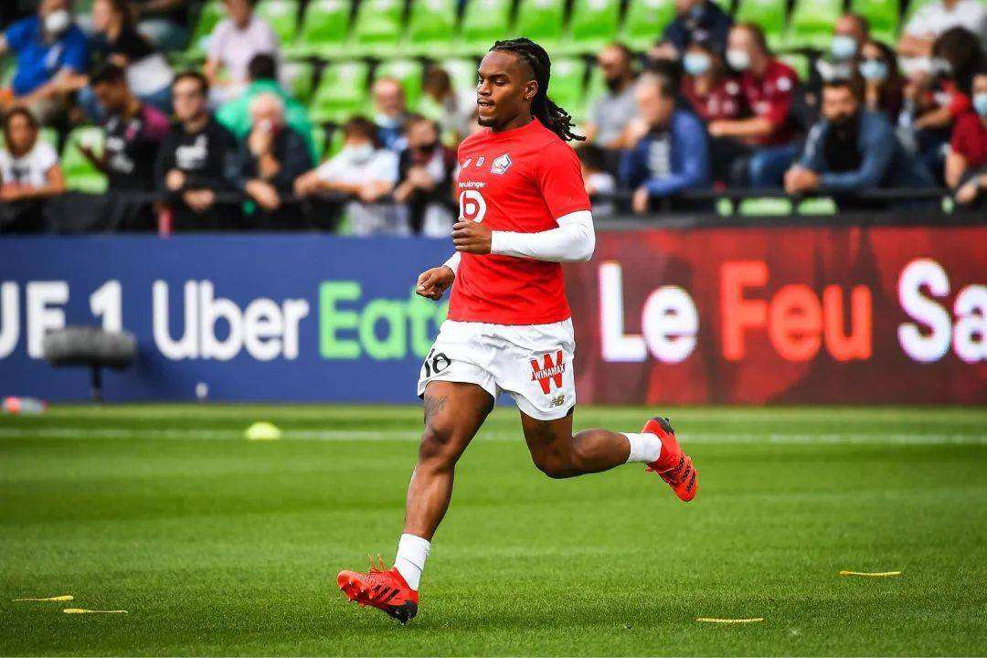 米兰买人三目标曝光，中后卫MVP+C罗小弟+意大利太子哥？这是疯了