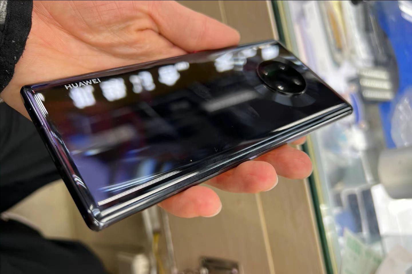 华为悄悄“上架”5G手机，麒麟旗舰芯加持，仅售3089元还现货！