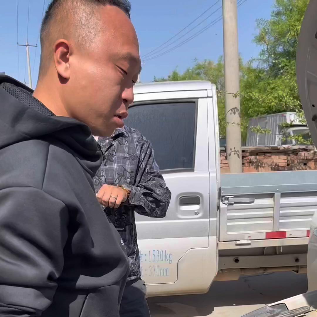 一万多车况特别好的车,车况精品一手车9万多公里实表