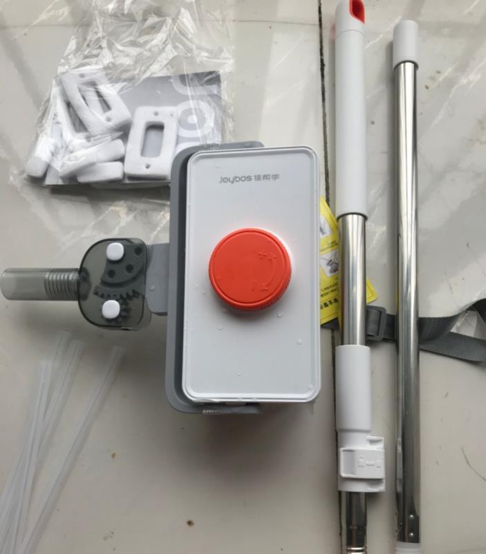 玻璃擦怎么擦玻璃才不会掉,学习擦玻璃正确方式