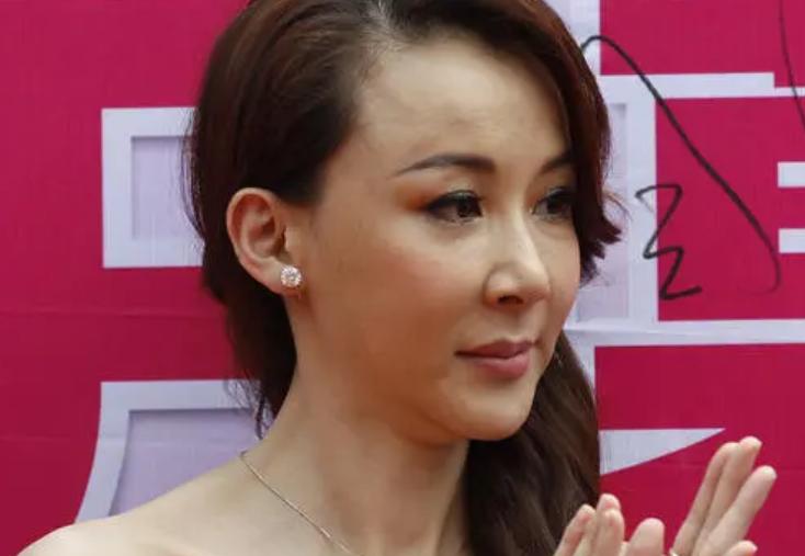 那些整容失败的女明星盘点,整容的女明星老了会怎样