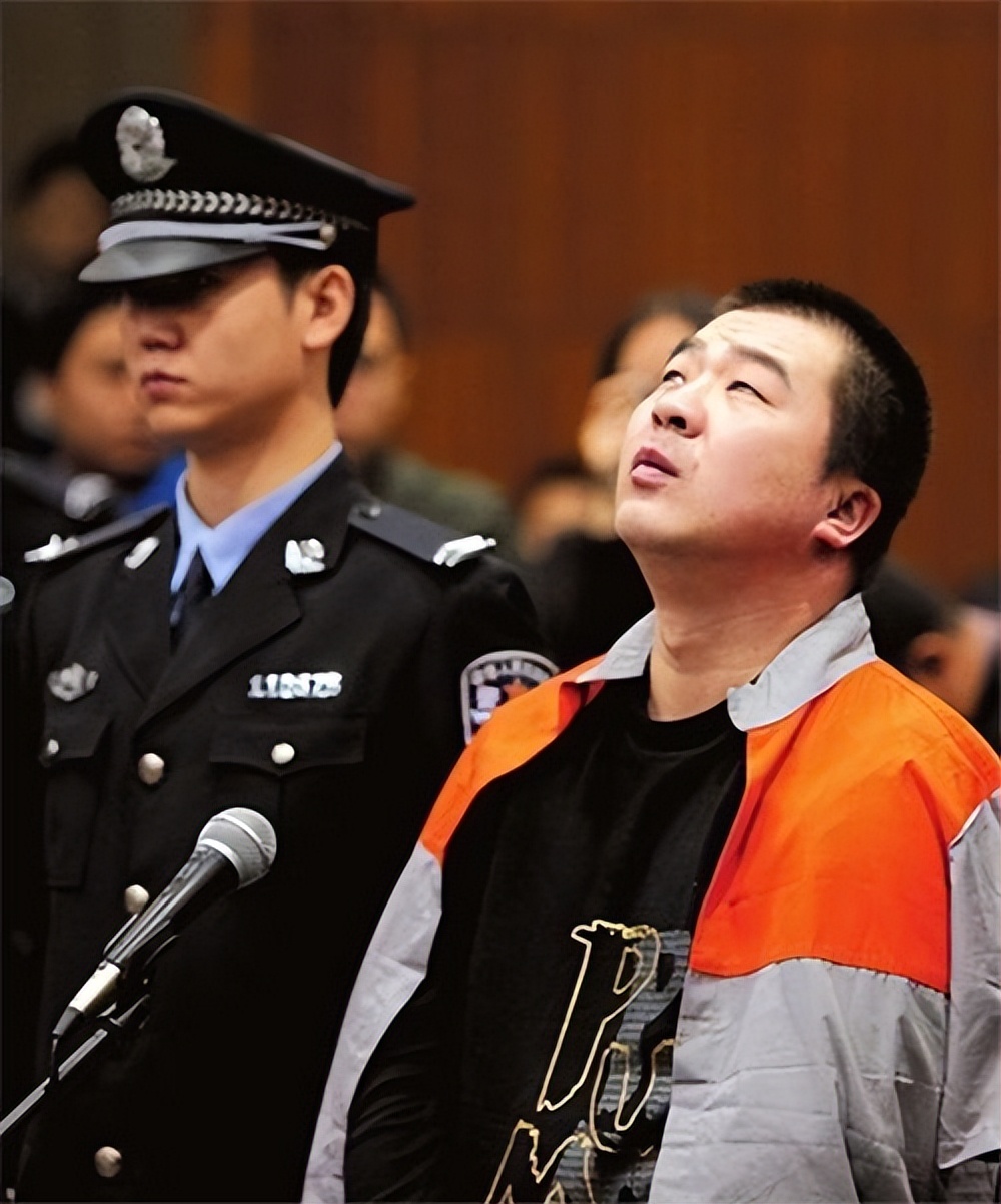 李磊一家六口灭门案真实原因,李磊一家六口灭门案宣判