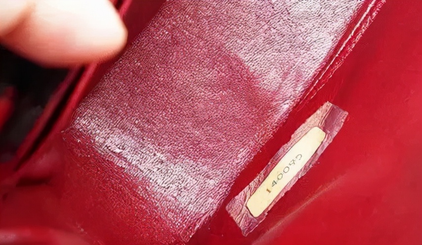 chanel镭射标身份卡,chanel什么时候有镭射