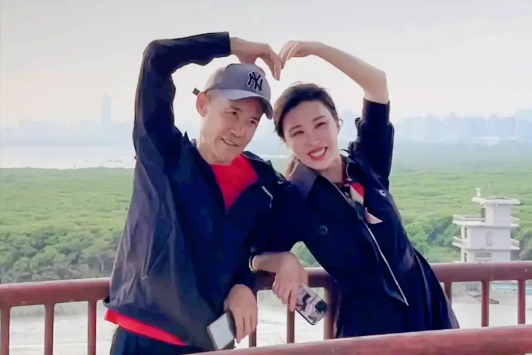 别再瞎操心了，王石与田朴珺这对“父女恋”早已活成了命运共同体