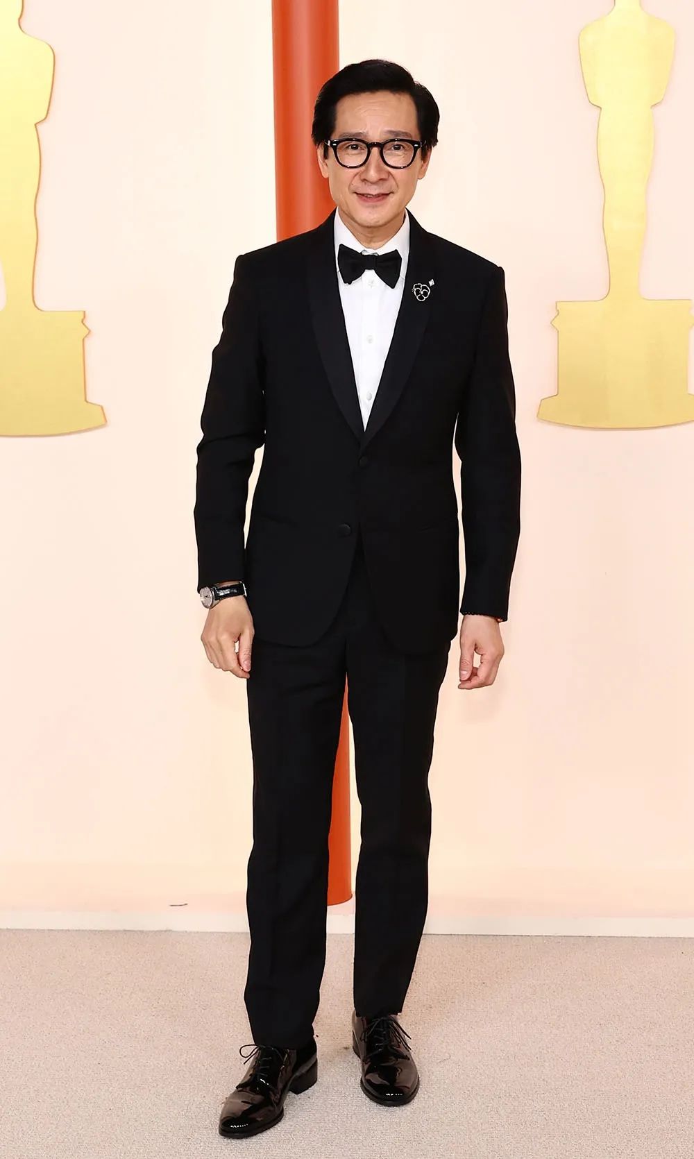 杨紫琼巴黎赏秀与未婚夫出席活动,杨紫琼霸气金球奖