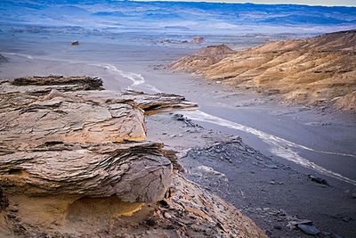 地理题罗布泊发现钾盐矿,中国罗布泊钾盐矿什么时候发现的