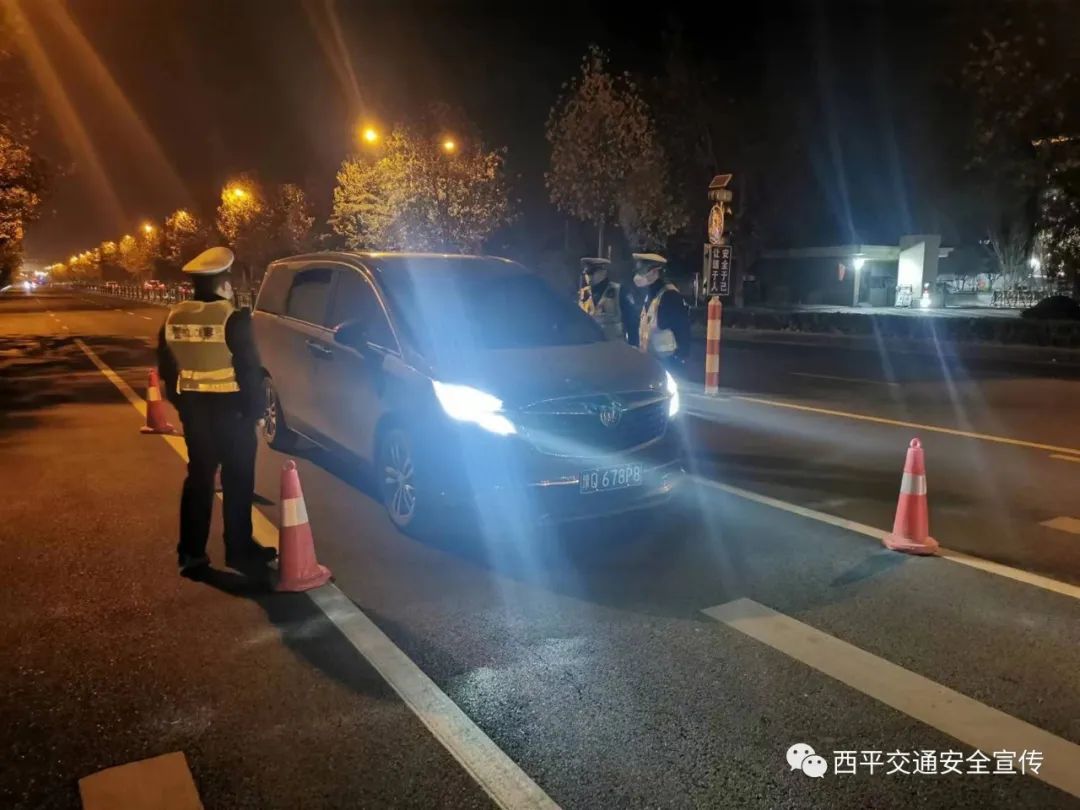 交警严查酒驾文明出行,交警大队夜间整治酒驾活动