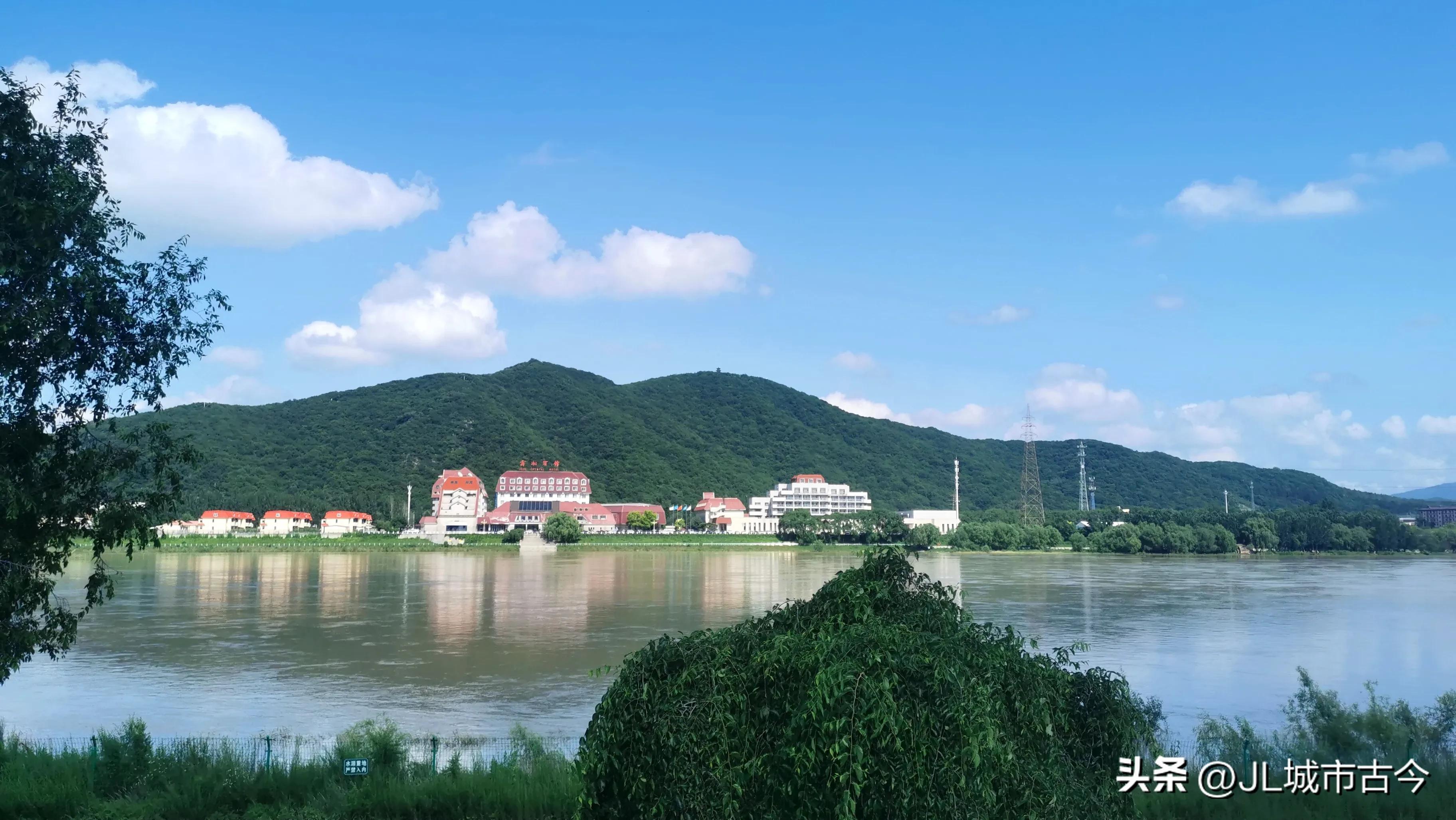 吉林市龙潭山宾馆,吉林市雾凇宾馆看雾凇