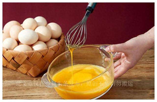 白萝卜煮鸡蛋正确做法,白萝卜煮鸡蛋早上喝还是晚上喝