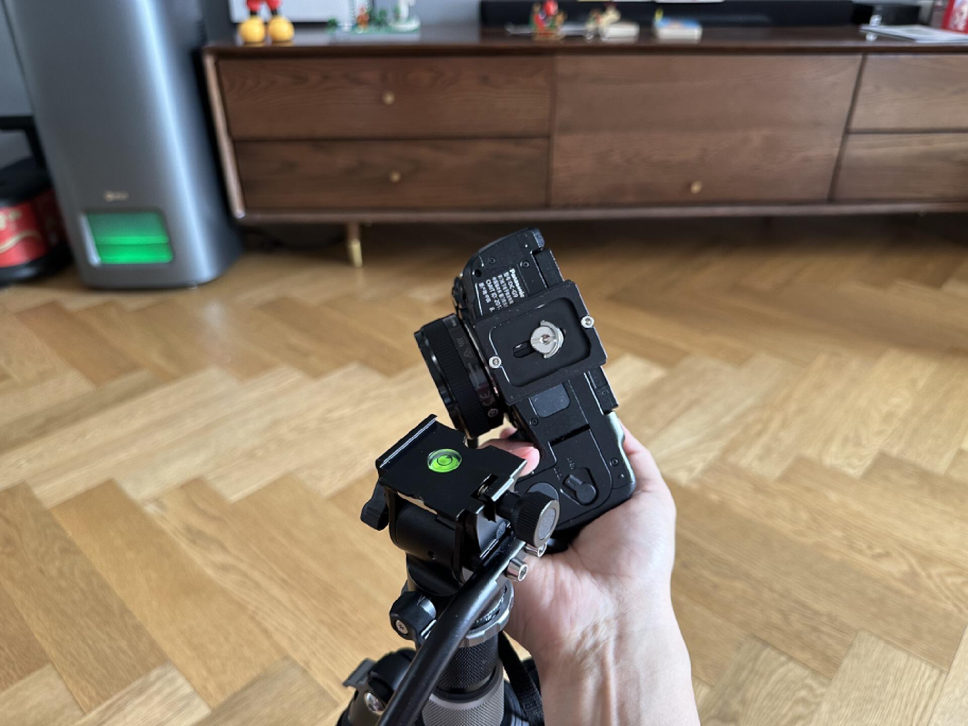 有好的摄影器材就能拍出好照片,适合新手拍摄的摄影器材