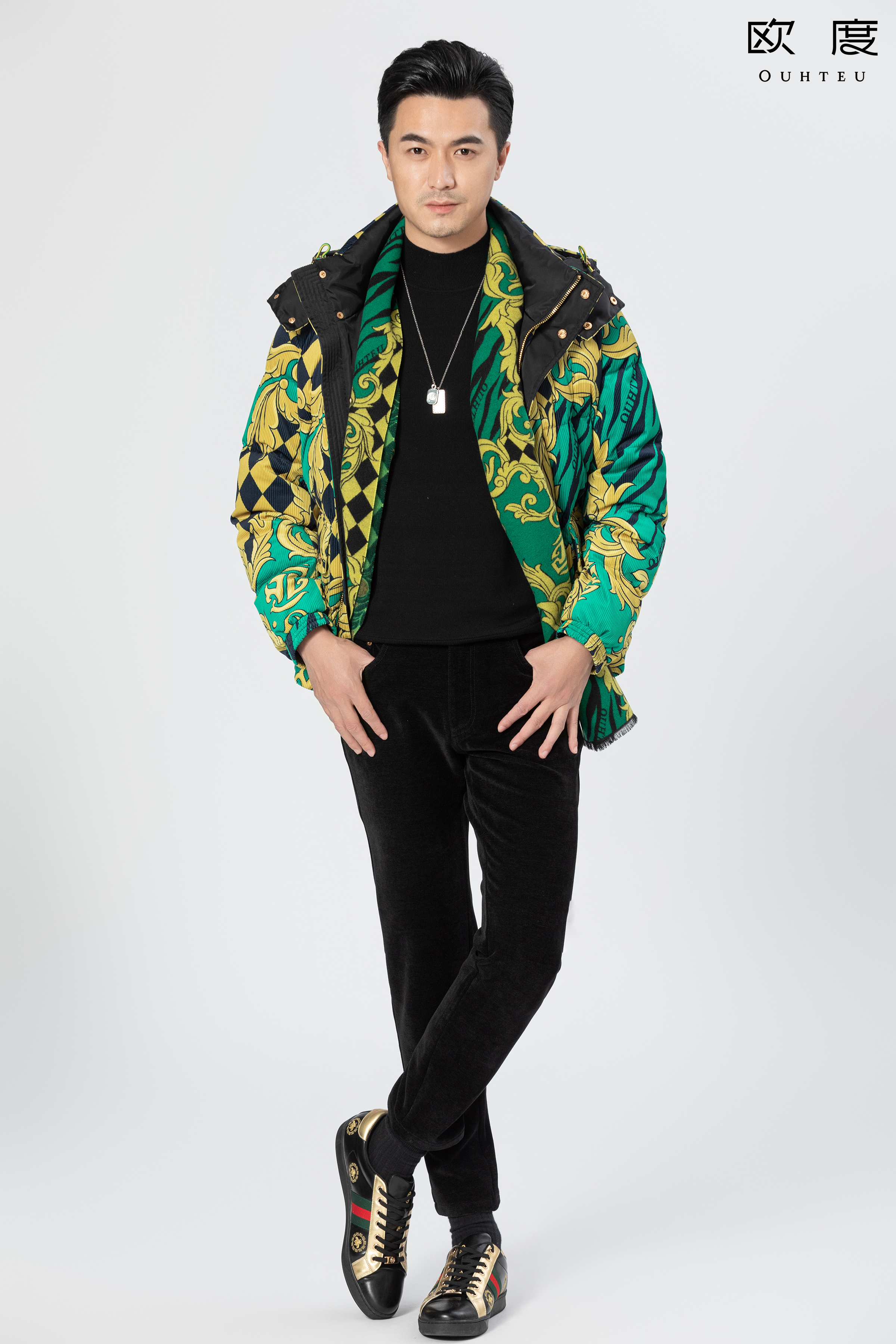 适合冬天的穿搭男,男士冬季轻熟风羽绒服穿搭