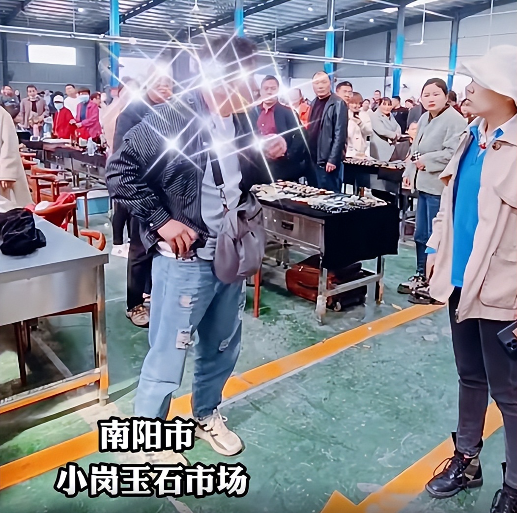 直播间卖玉石被抓,新疆直播卖玉石网红