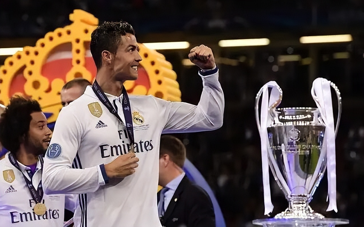 世界足坛10大进球梅西独占,世界足坛十大巨星梅西排第4