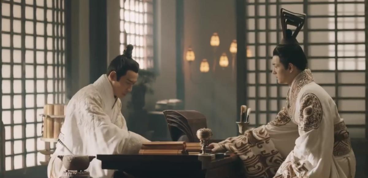 秦始皇的父亲为什么被历史忽视,秦始皇身世之谜他到底是谁的孩子