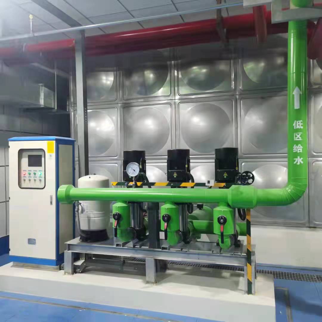 节能恒压变频供水系统设备,生活水泵一拖三变频恒压供水原理