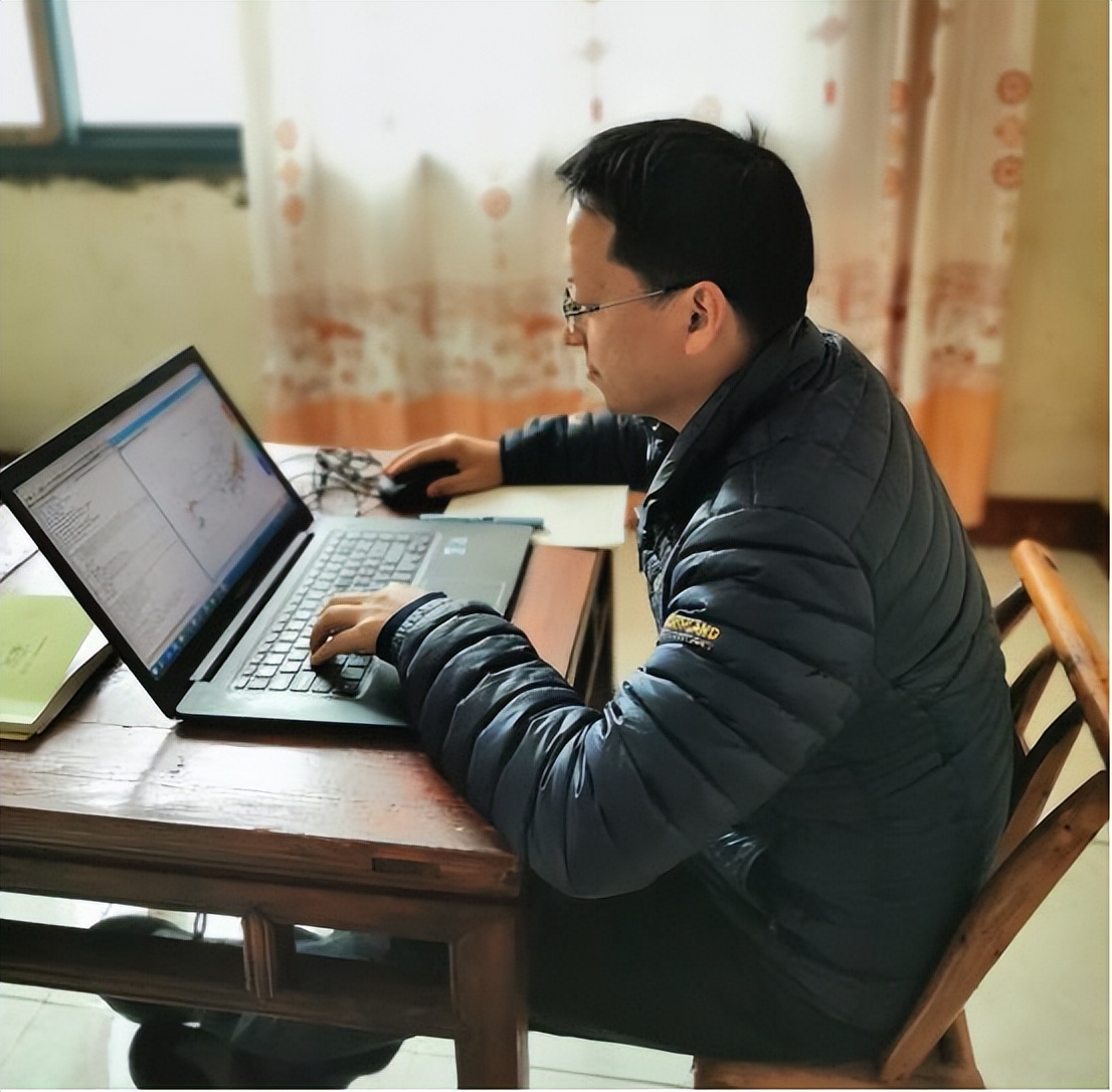 寻访最美科技工作者|闻“雷”而动的电网护航人——记武汉南瑞防雷输电技术中心总经理李健