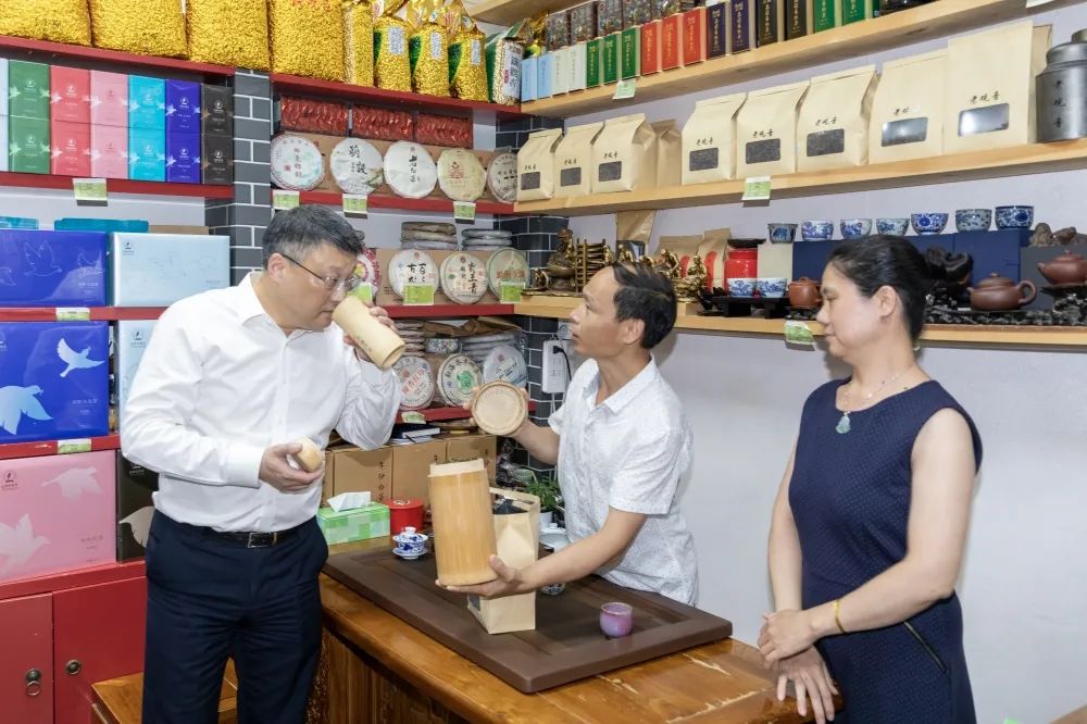 吴毓舟代言铁观音,吴毓舟推荐铁观音