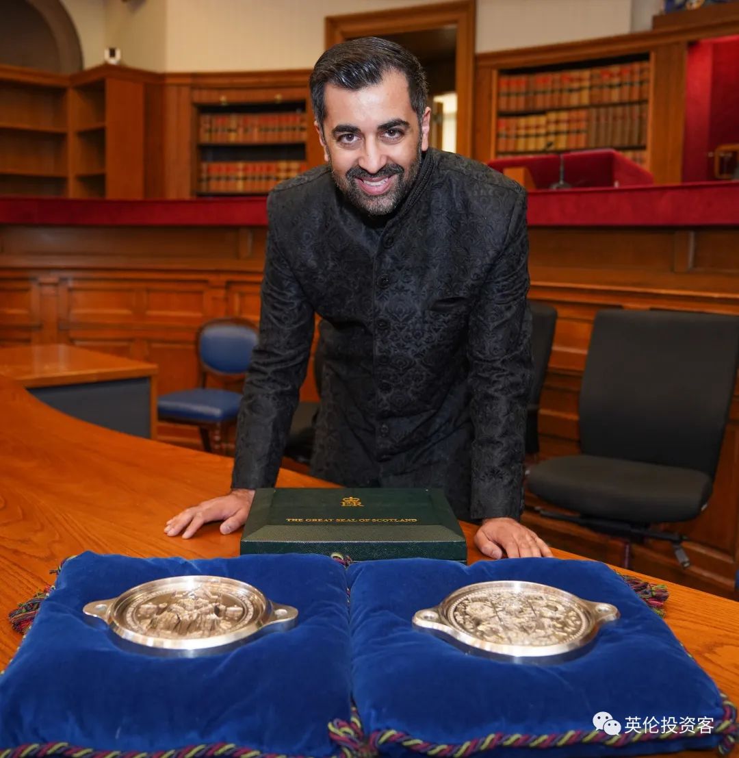 英镑有望跌到8.2吗,英镑暴跌对英国的影响