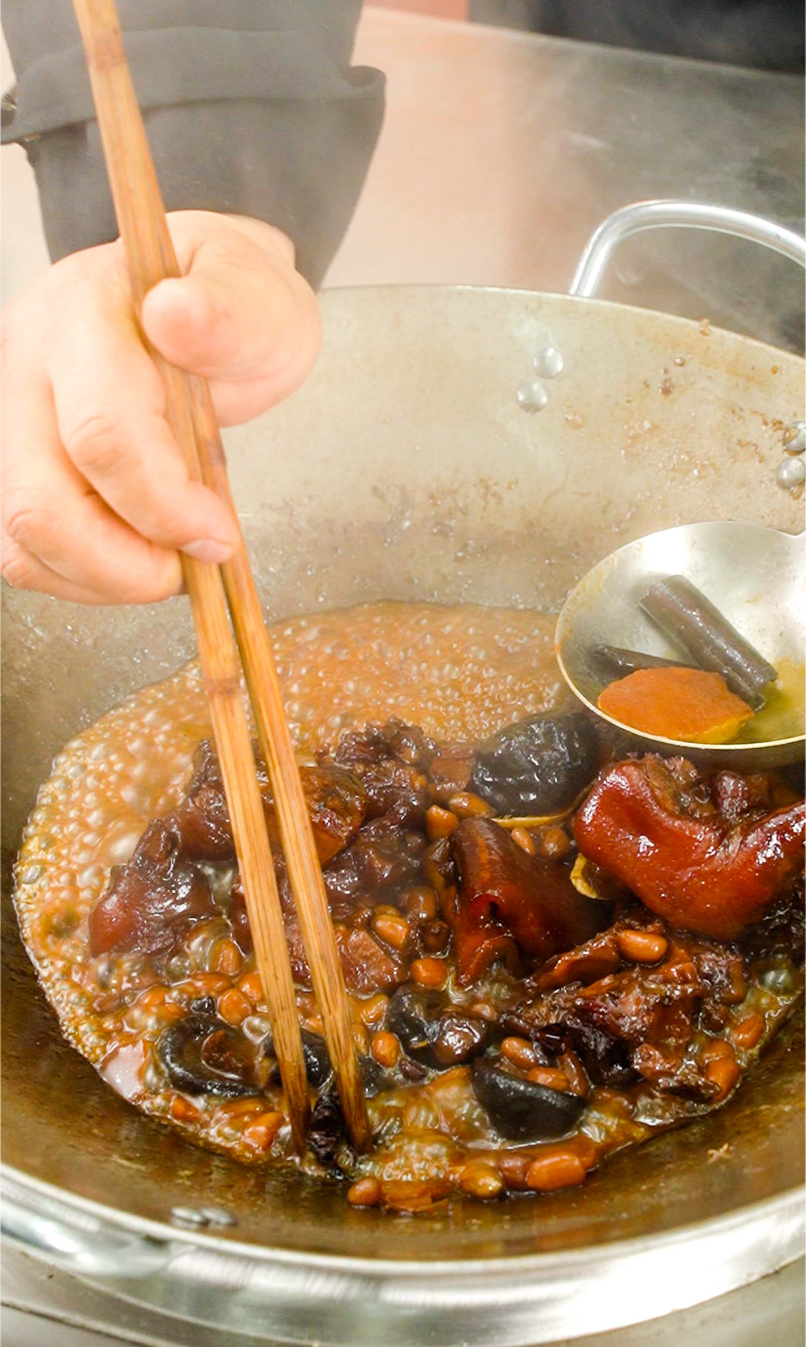 花生炖猪蹄的做法,花生炖猪蹄的正确做法