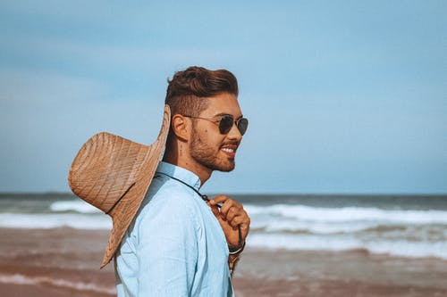 遇到自私的男人你要怎么做,碰到自私的男人什么都是你的错