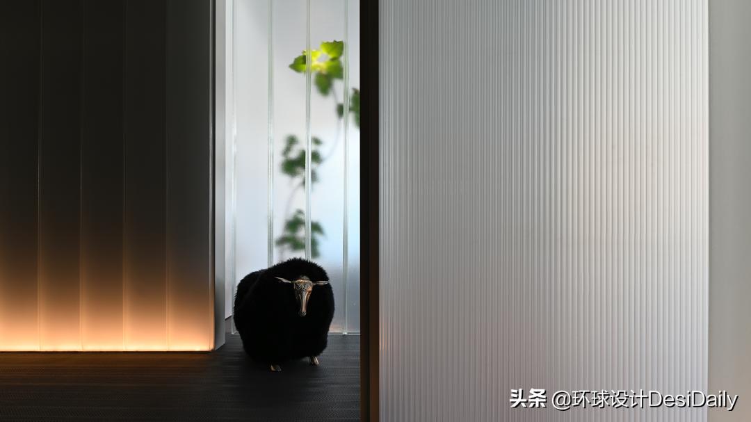 鍙ゆ湪瀛愭湀,鍙ゆ湪瀛愭湀浣滃搧