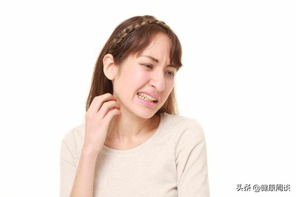 皮肤越挠越痒要什么药膏,皮肤总是越挠越痒是怎么回事