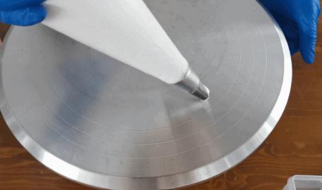 蛋糕渐变用什么裱花嘴,做蛋糕裱花嘴最实用的是哪种