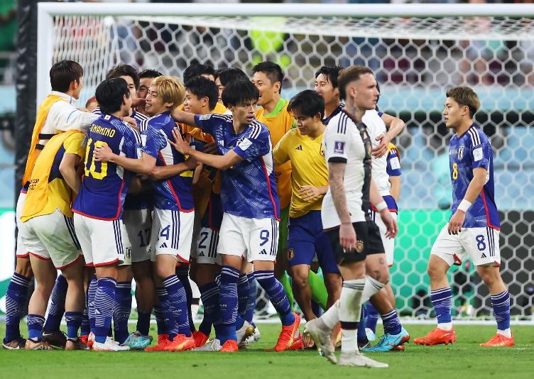 德国弗里克最新阵容,弗里克还不更改德国队打法吗