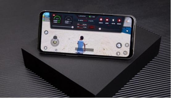 现在，从短信类别来看，以爱心类短信和文明类短信居多