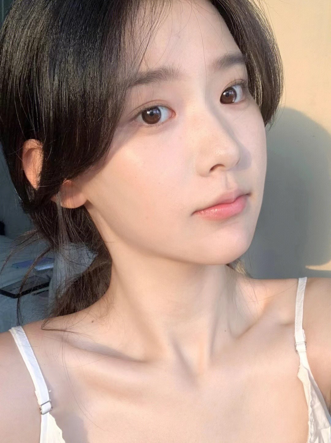 最近脸上反反复复长痘痘如何调理,青春期脸上长痘痘反反复复