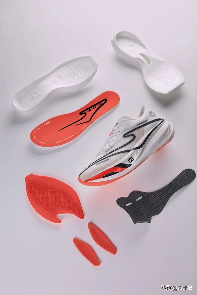 鸿星尔克芷境2.0颜值,鸿星尔克芷境1.0跑鞋横评