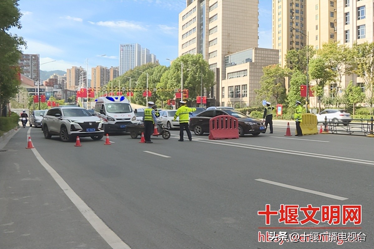 武汉战疫纪录片图片,战疫的高清照片