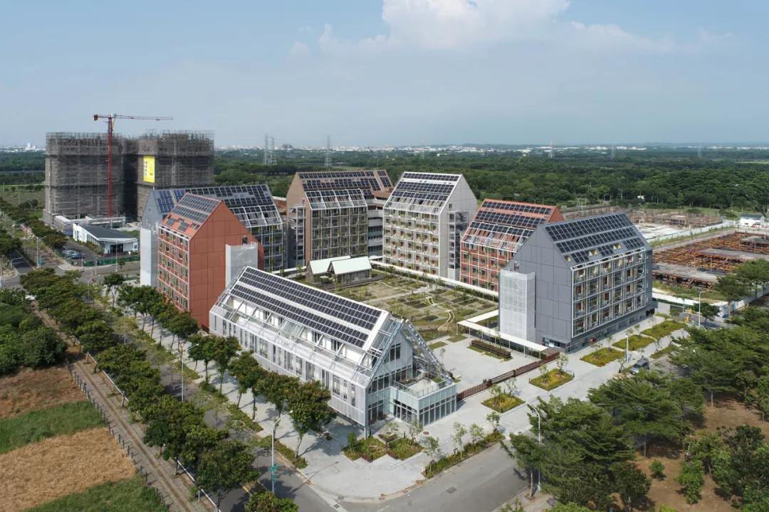 零碳排、零废弃、以租代售的模块化新型小区，还能种菜养鱼