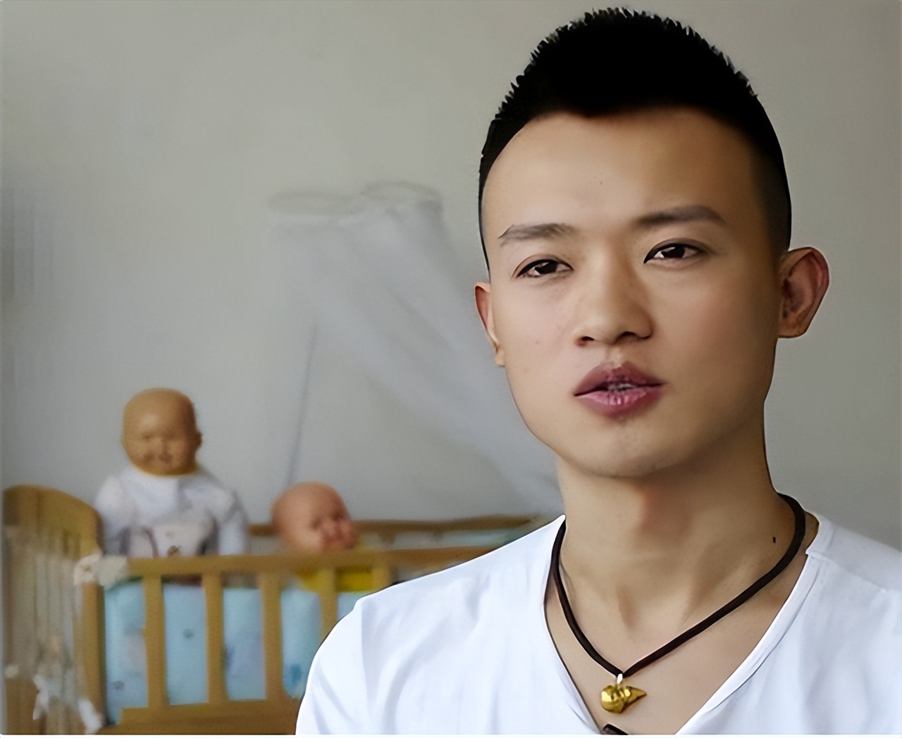 做催乳师一个月挣多少钱,90后小伙从事催乳师