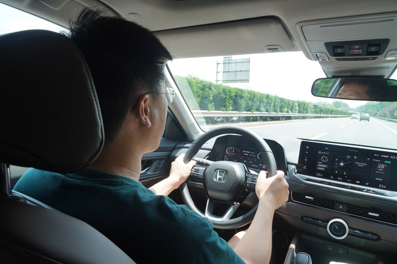 全新英仕派智能驾驶,全新英仕派智能三屏