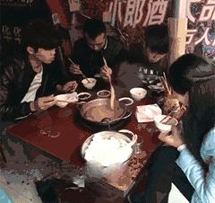 丝袜上可以纹身吗,穿丝袜能看出来纹身吗