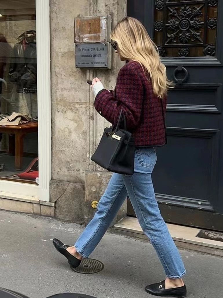 适合中老年人穿的半截裙,中老年人穿衣禁忌