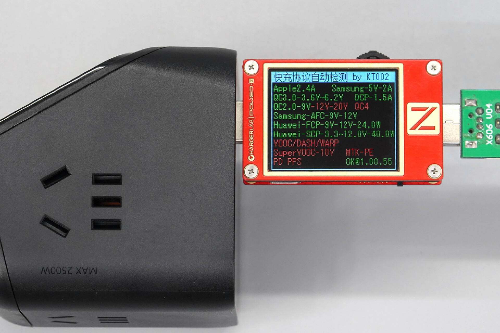 公牛新款67w快充插座拆解,公牛防过充保护插座拆解