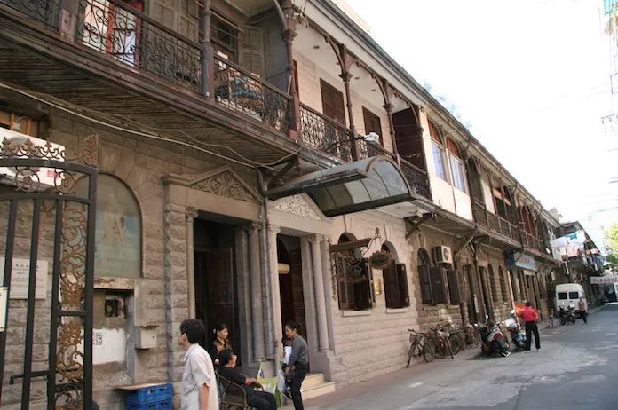 乍浦路与黄河路谁先成美食街,乍浦路美食一条街