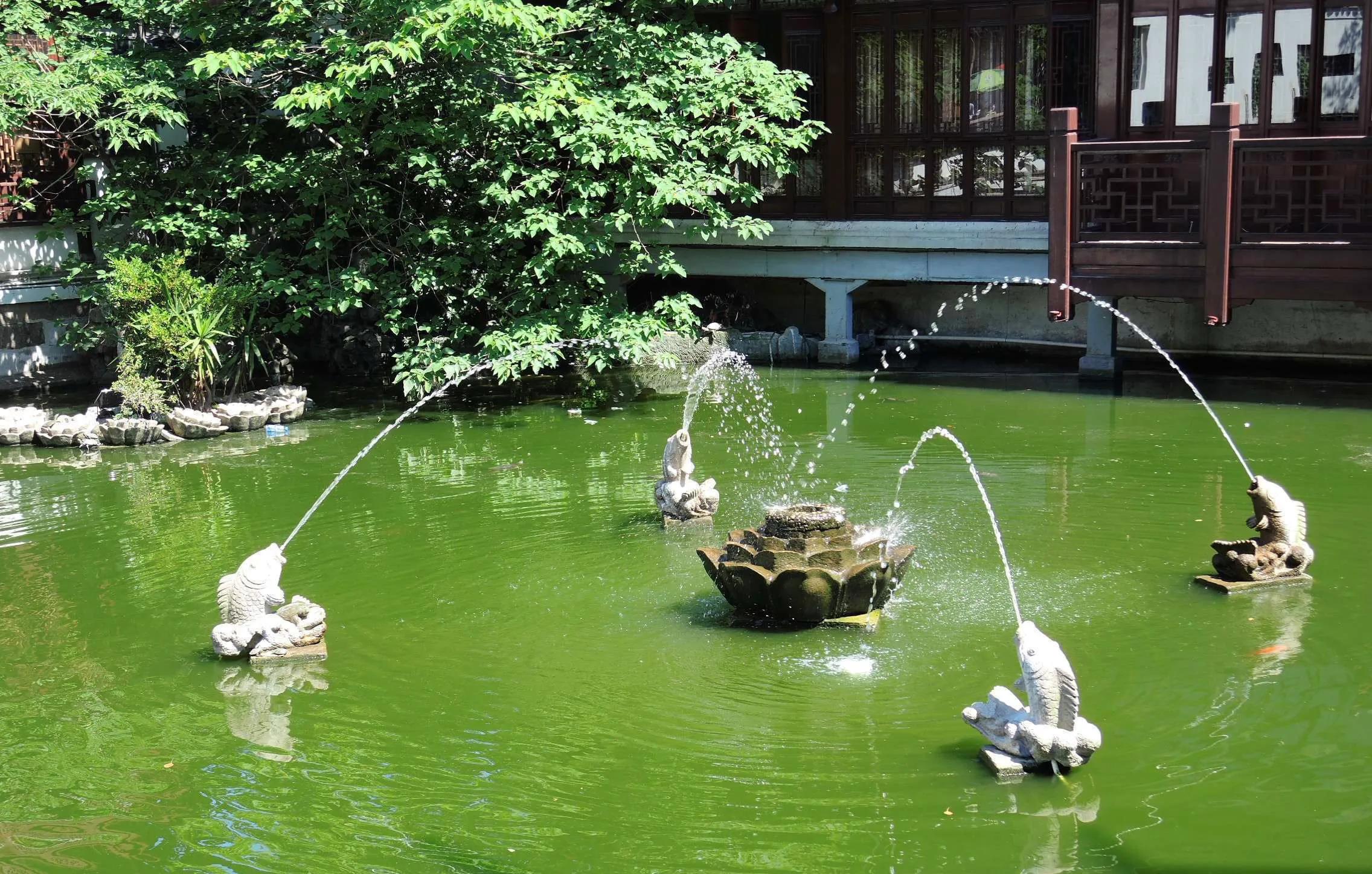 上海豫园商城有多繁华,复星集团上海豫园商城