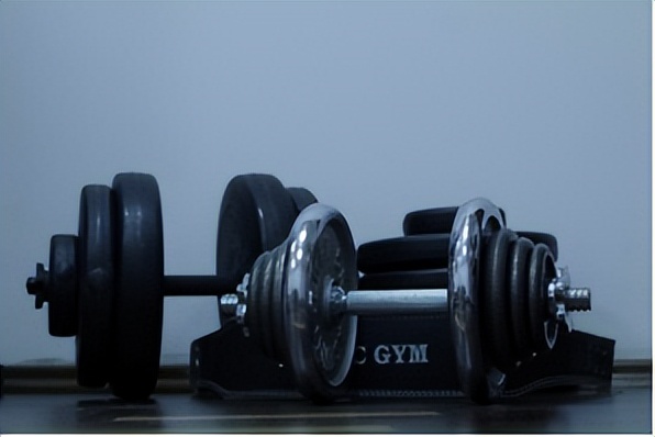 哑铃壶铃,哑铃壶铃推荐买多少kg